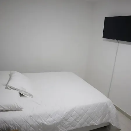 Apartamento Piscina, Playa Y Cerca Centro Historico
